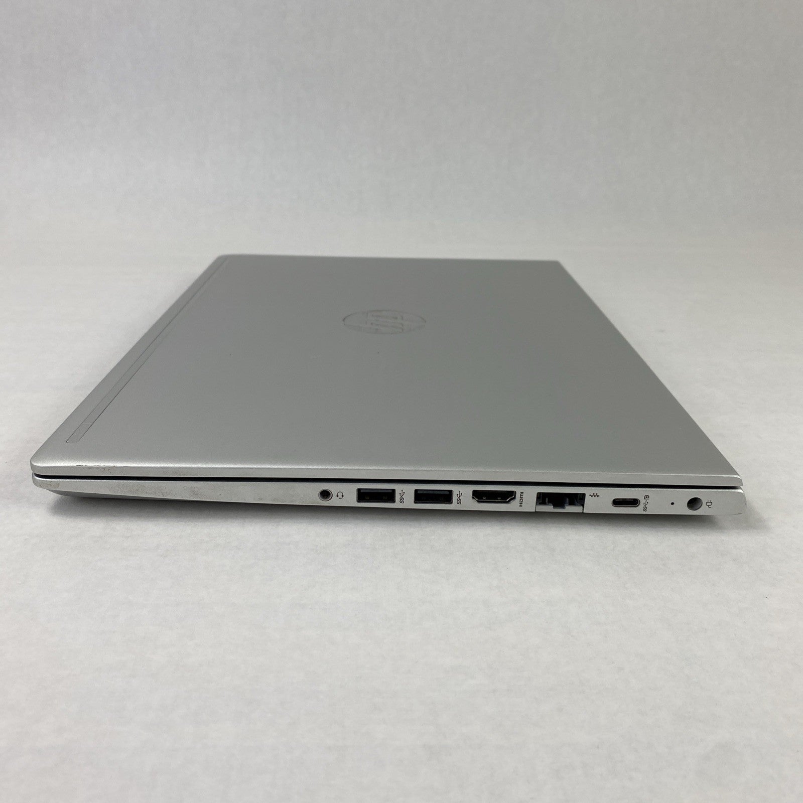 HP ProBook 440 G6 Intel Core i7-8565U 1.80 GHz 8 GB RAM 14.0" No HDD No OS
