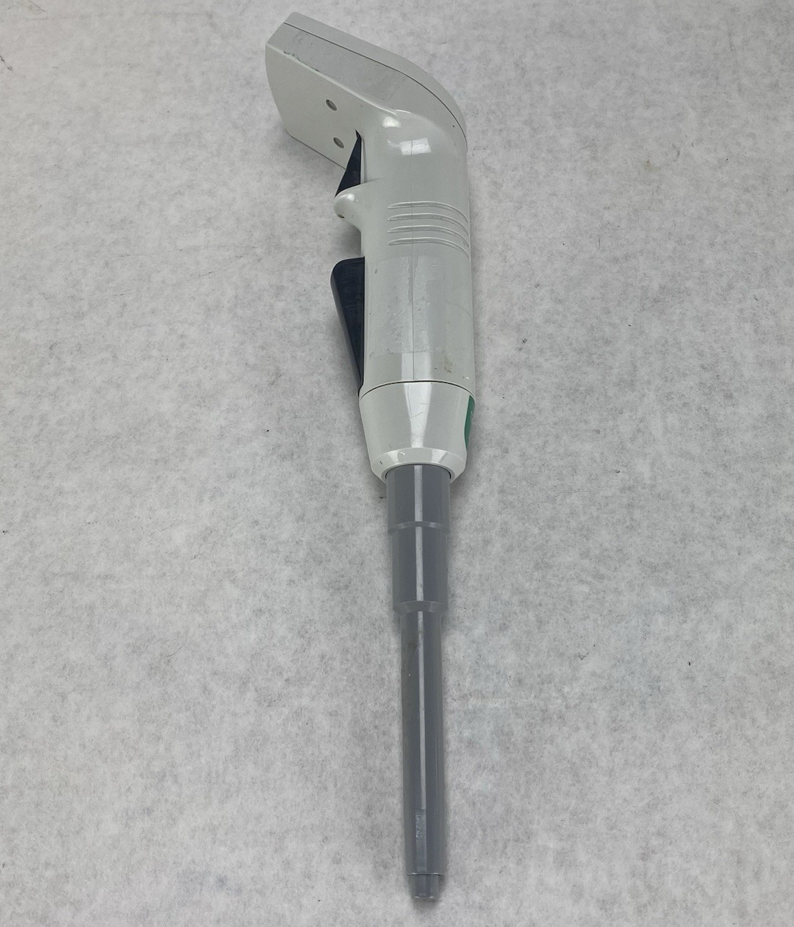 Matrix Impact 2 1250 uL Single Channel Electronic Pipette No AC Adapter Untested