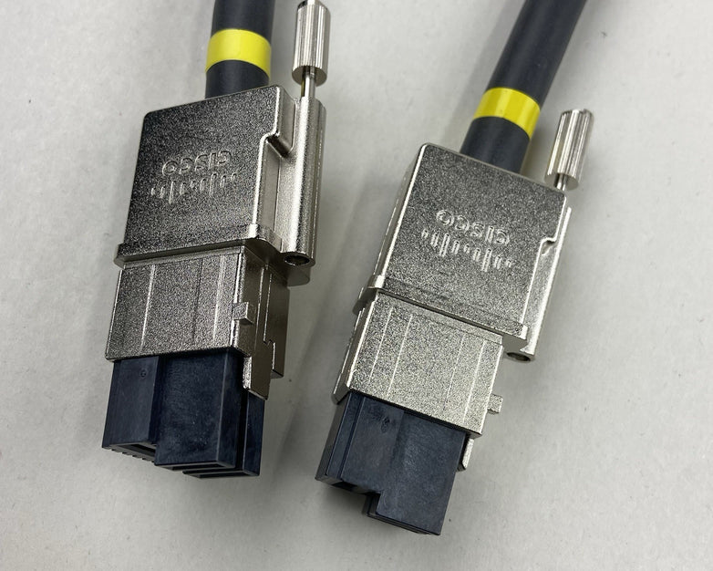 Cisco 37-1122-01 30CM Stack Power Cable Rev A0