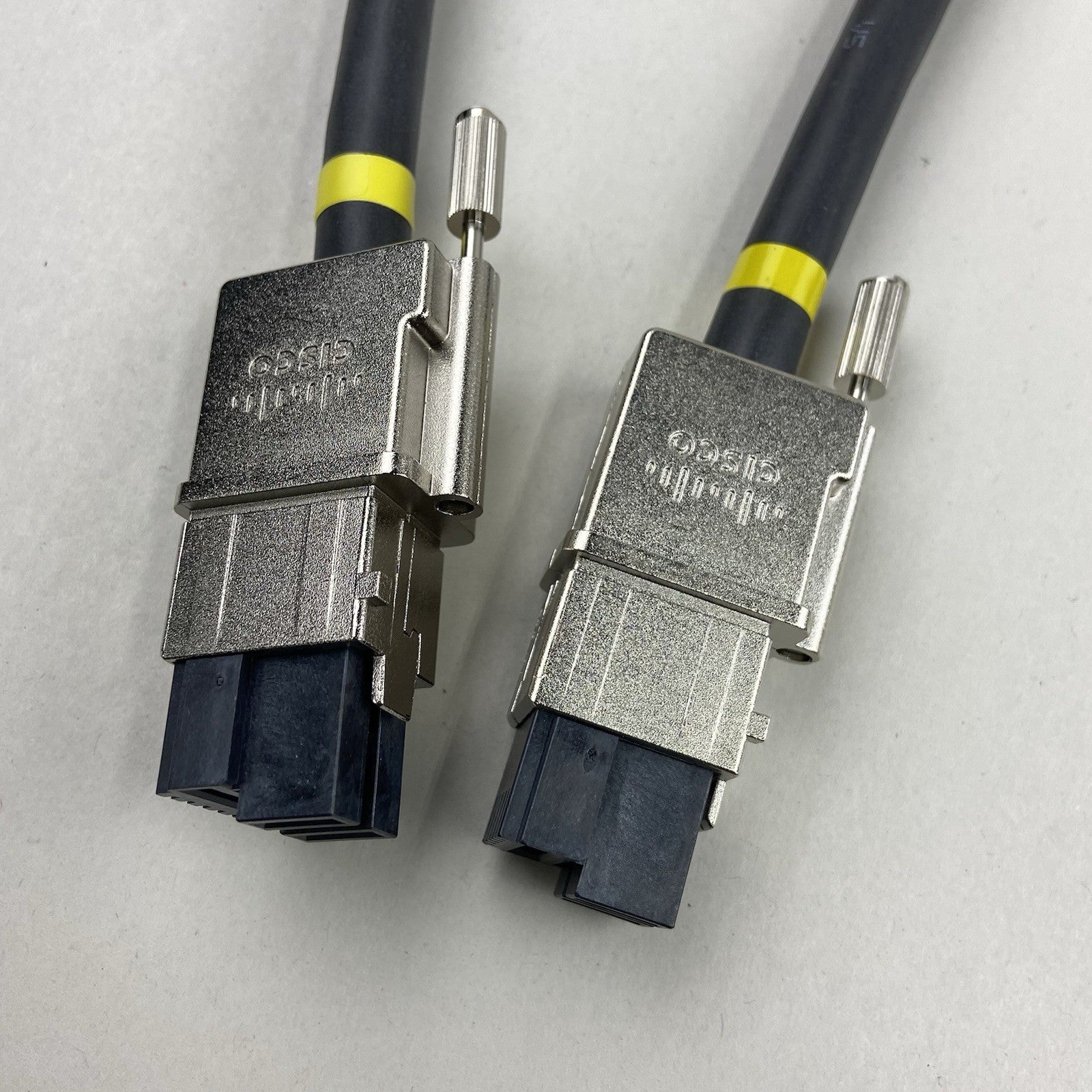 Cisco 37-1122-01 30CM Stack Power Cable Rev A01