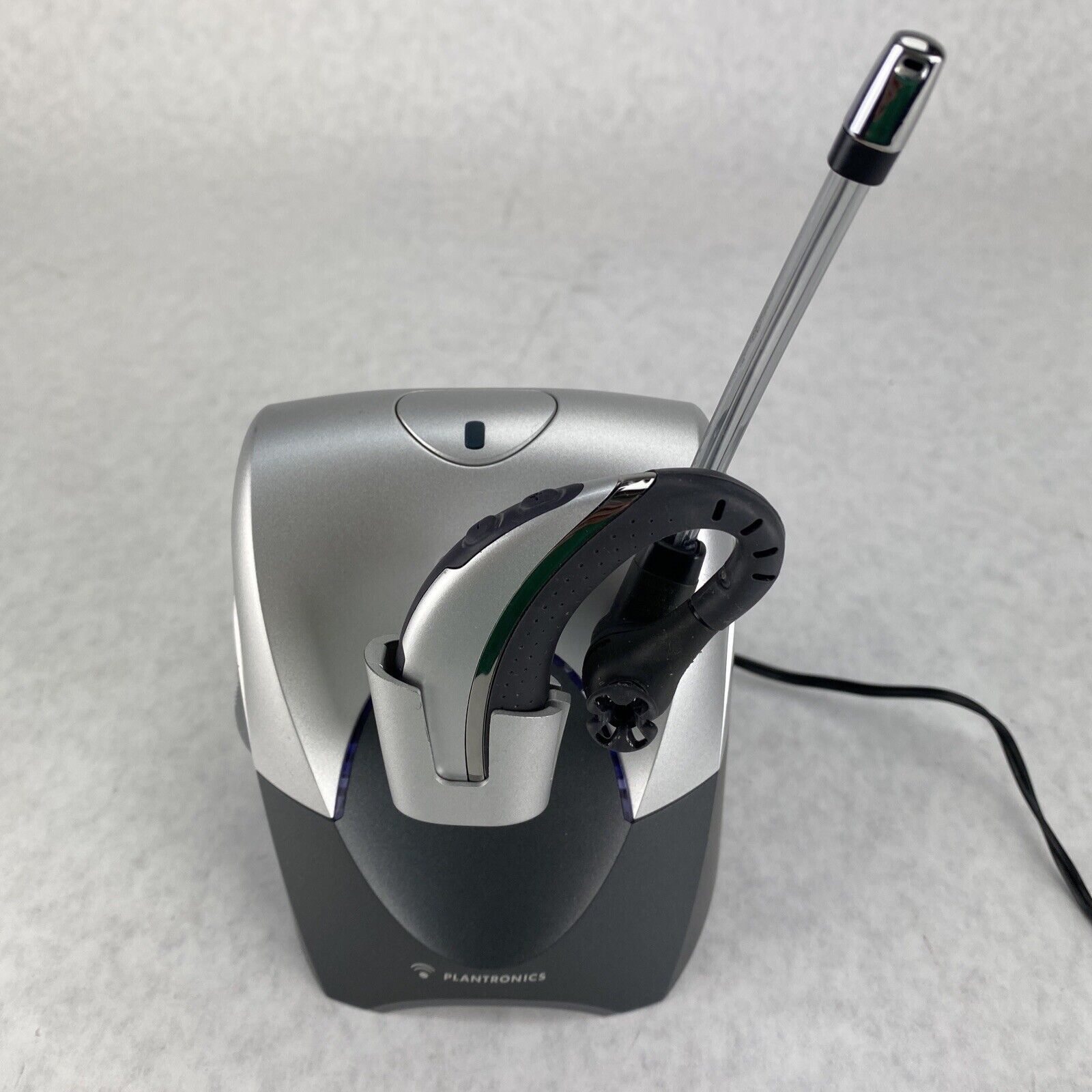 Plantronics CS70 NC Wireless Headset System Base, Earpiece, AC Power Adapter
