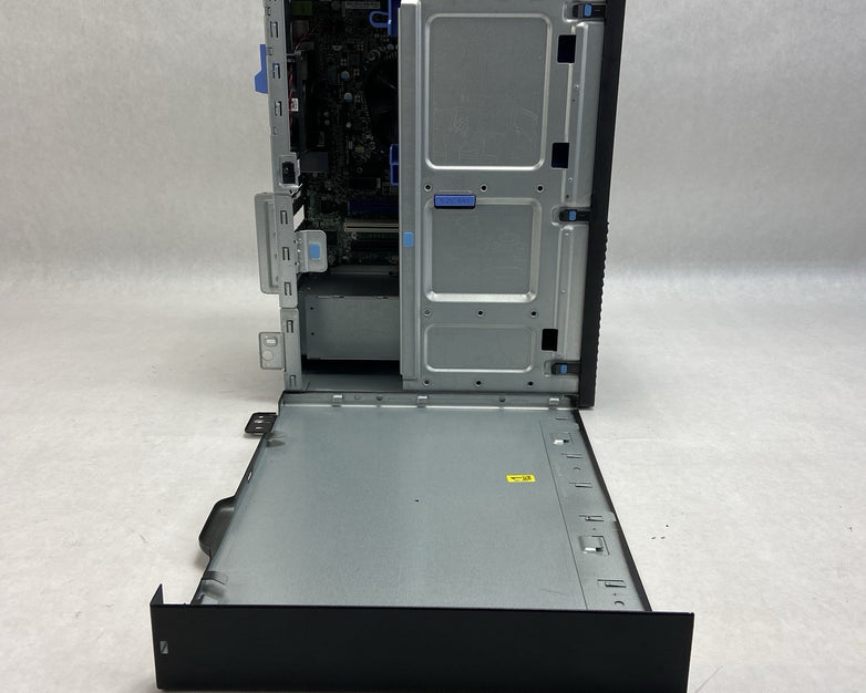 Dell Optiplex 7050 MT Intel Core i7-7700 3.6GHz No RAMHDDOS