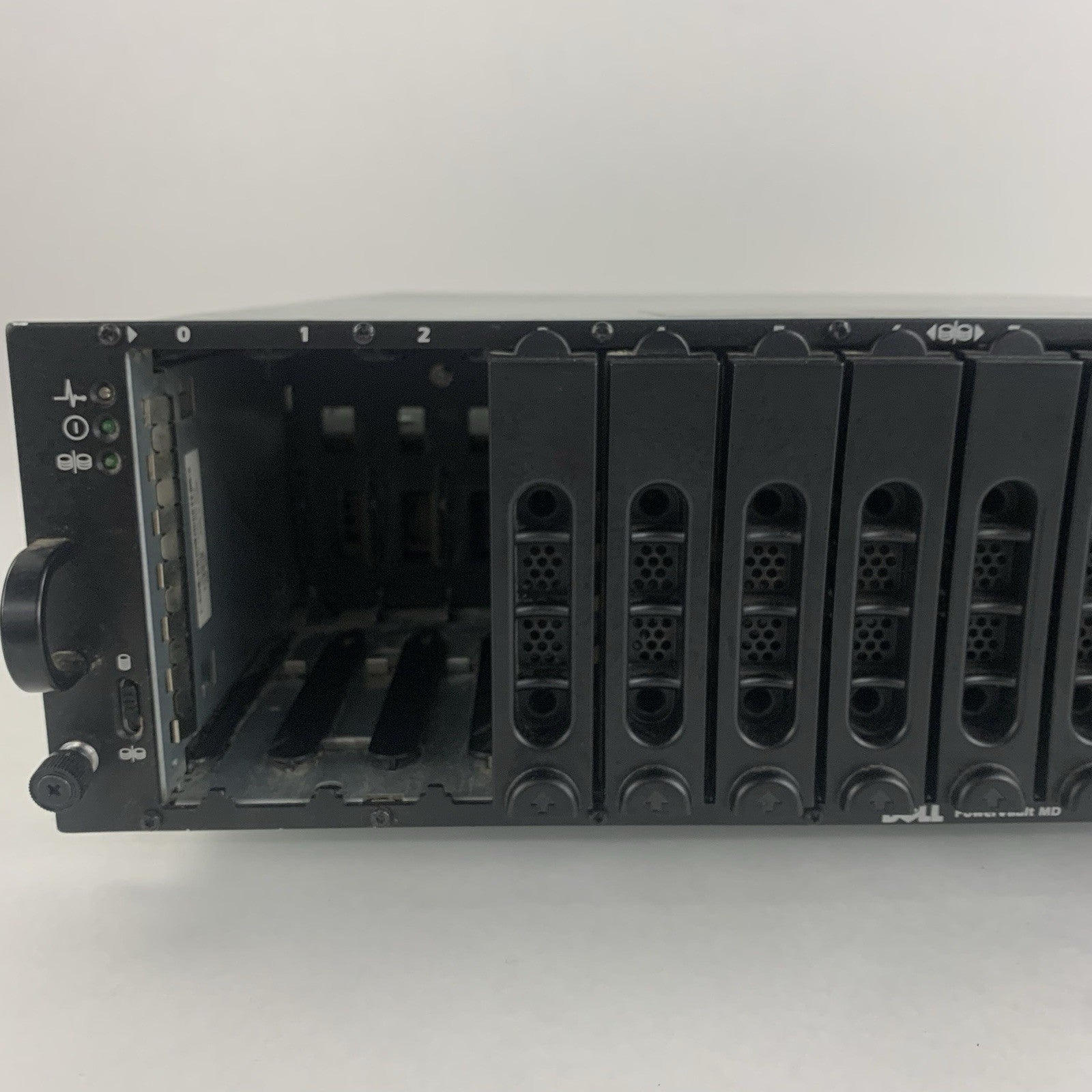 Dell PowerVault MD3000i AMP01 Storage Array 2x PSUs No HDDs/Controllers/Caddies2