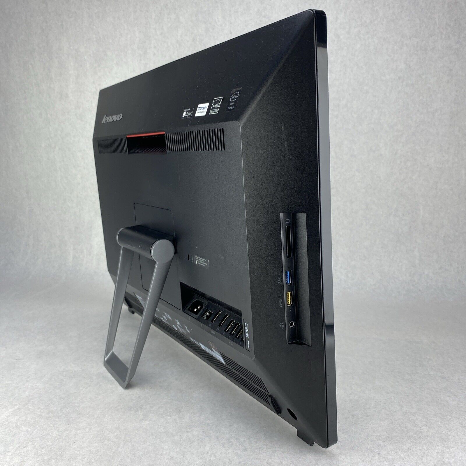 Lenovo ThinkCentre E93z AIO Intel Core i3-4130 3.40GHz 8GB RAM No HDD No OS