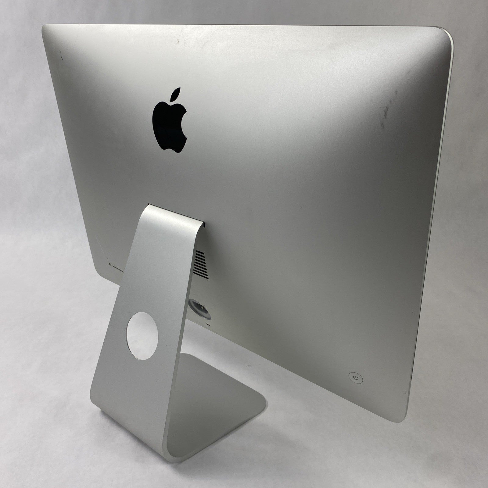 Apple A1418 iMac 21.5" 2013 2.7GHz Core i5 8GB RAM 500GB SSD macOS 10.15.7