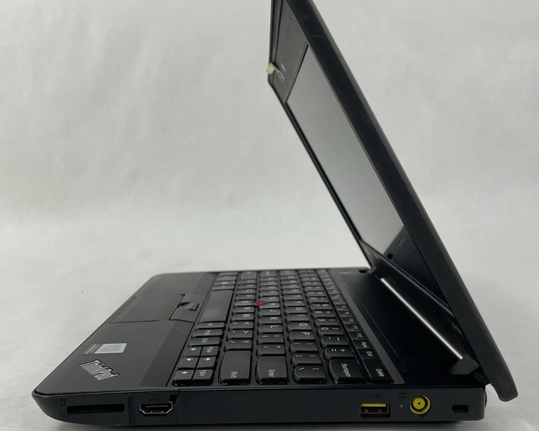 Lenovo ThinkPad X140e 11.6" AMD A4-5000 1.50 GHz 4 GB RAM No SSD/OS/AC