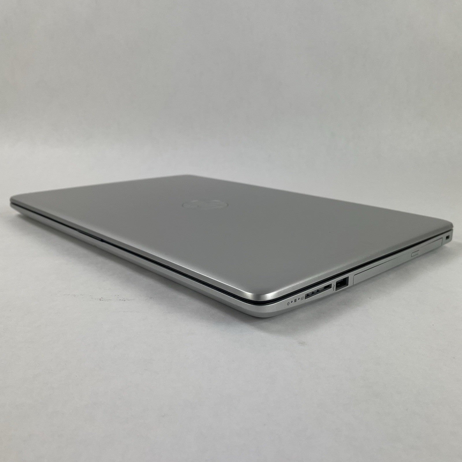 HP 15 da0032wm 15.6" i3-8130U 2.20 GHz 8 GB RAM No SSD/OS/AC7