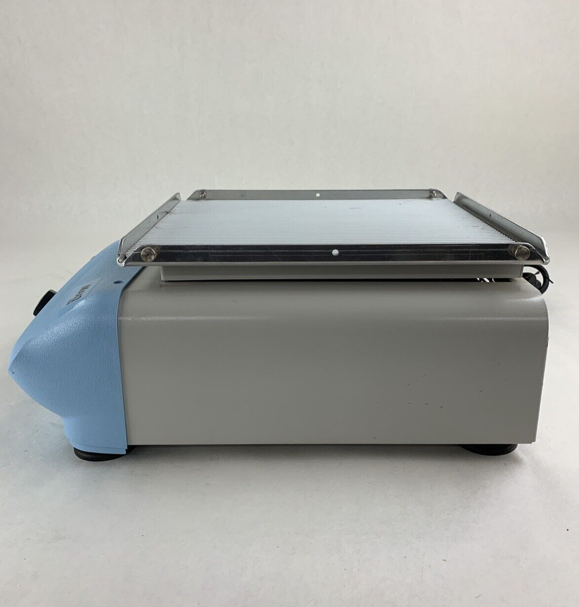 Thermo Scientific MaxQ 2508 Benchtop Orbital Platform Lab Shaker SHKA2508 Tested