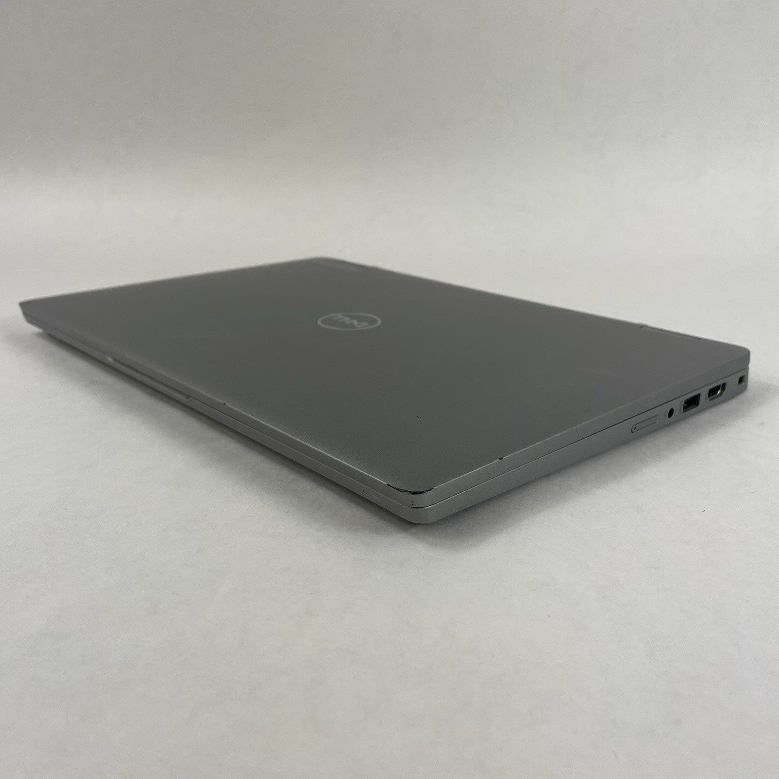 Dell Latitude 5330 13.3" i5-1245U 3.96 GHz 16 GB RAM Touchscreen No SSD/OS/AC10