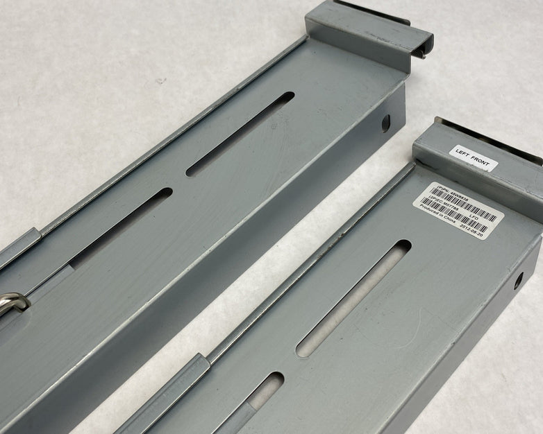 IBM/Lenovo Storwize 45W8837 48W8838 2U Rail Set