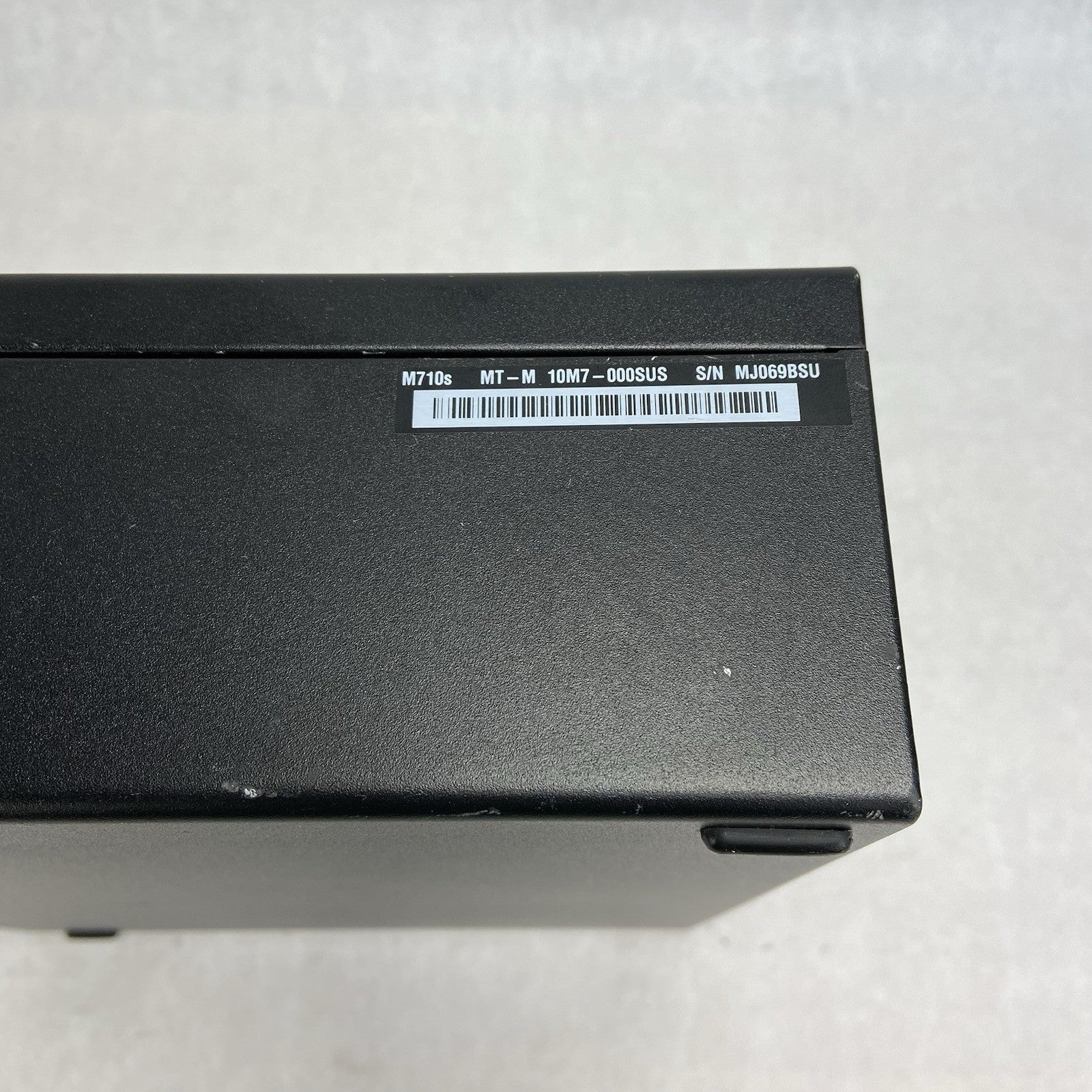 Lenovo ThinkCentre M710s SFF Intel Core i5-7400 3GHz 8GB RAM No HDD No OS4