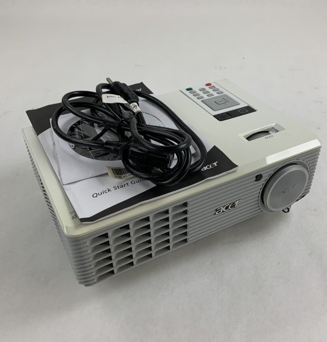 Acer H5360 DLP Projector Tested Powers Displays Has Bad Fans and Parts Repair