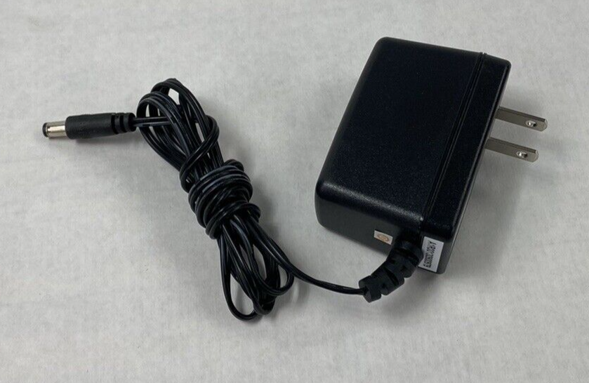 Jentec Technology CG1209-B 9V 1A ITE Power Supply