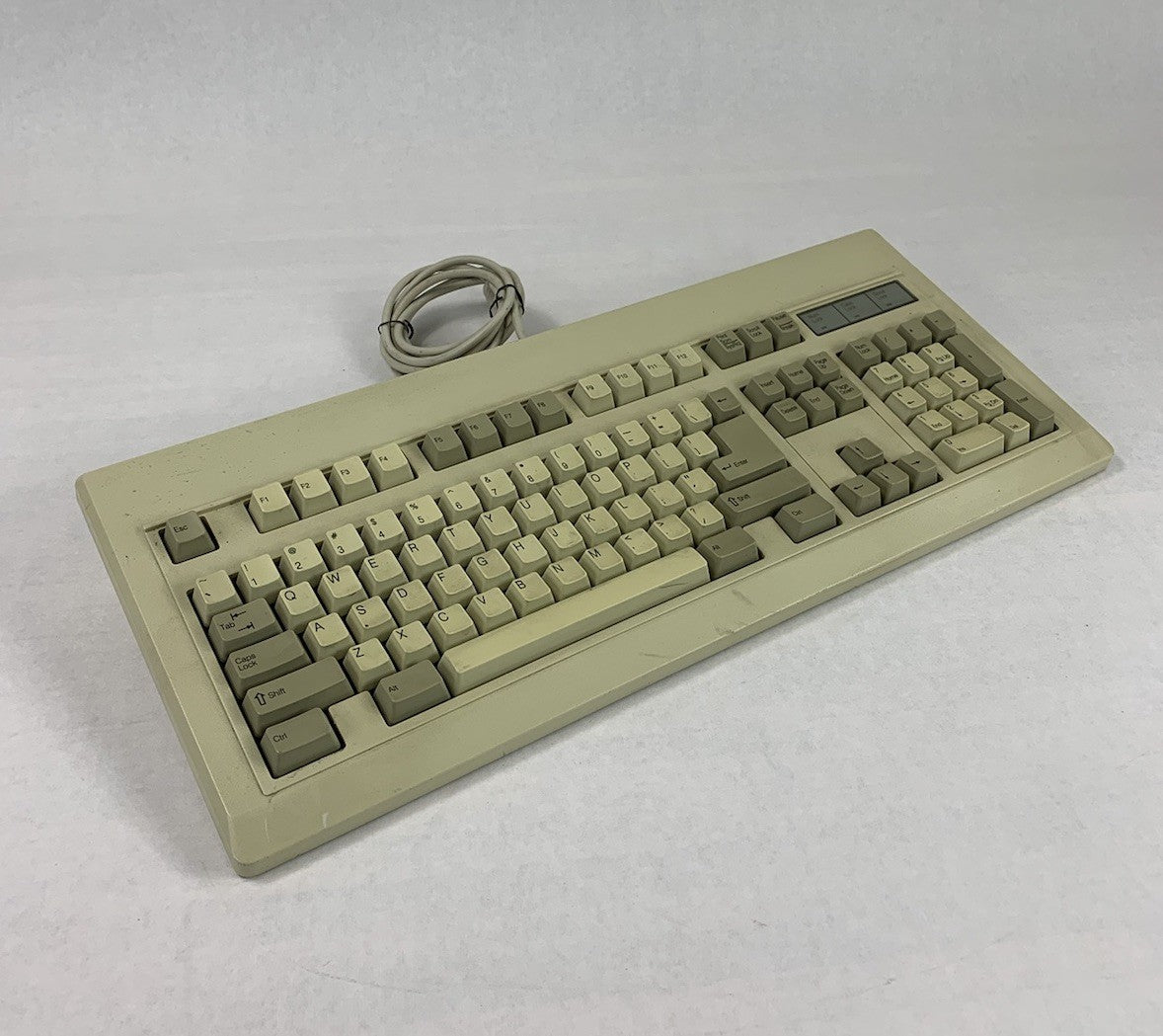 NMB Technologies RT6255T+ Vintage Mechanical Keyboard