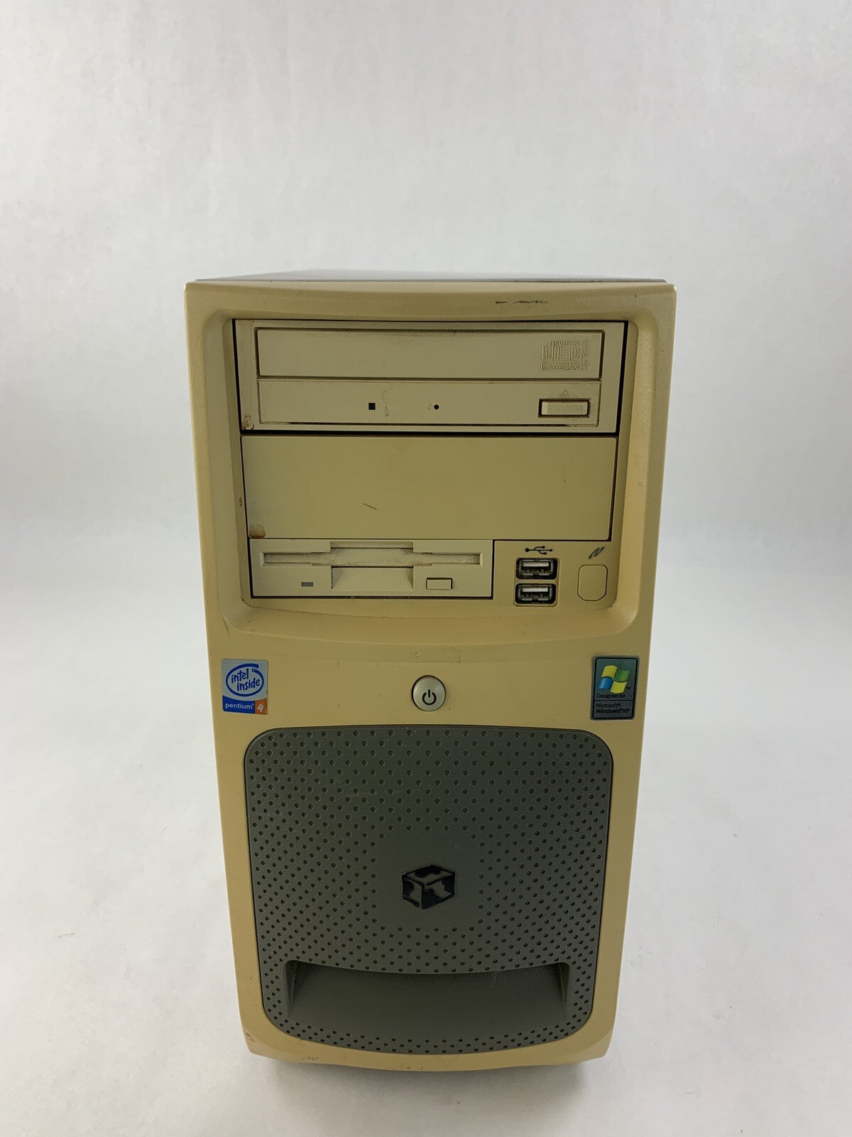Gateway E-3600 MT Intel Pentium 4 1.6 GHz 680 MB RAM No HDD No OS