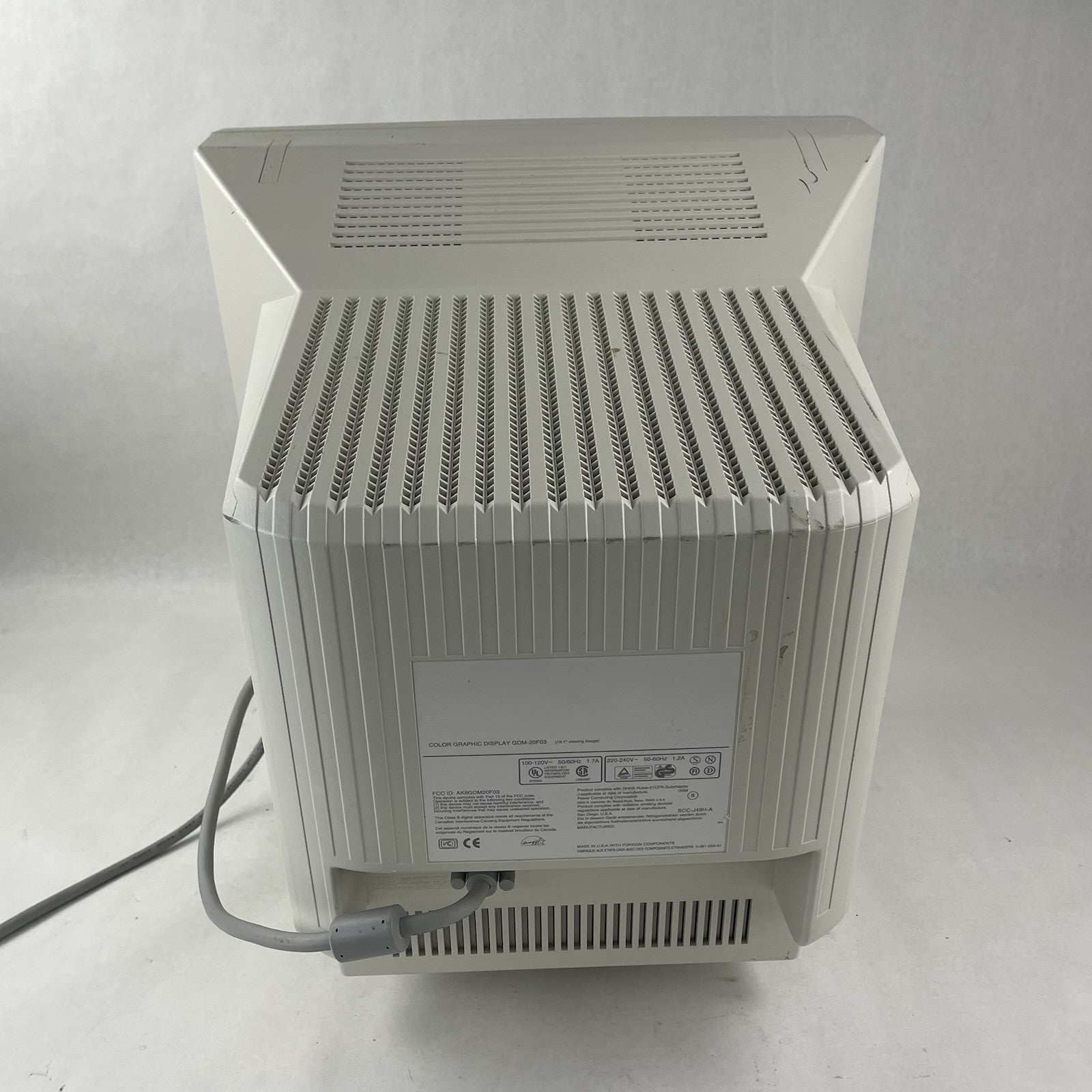 Power Computing GDM-20f03 1997  19" CRT Computer Monitor 1280x10246