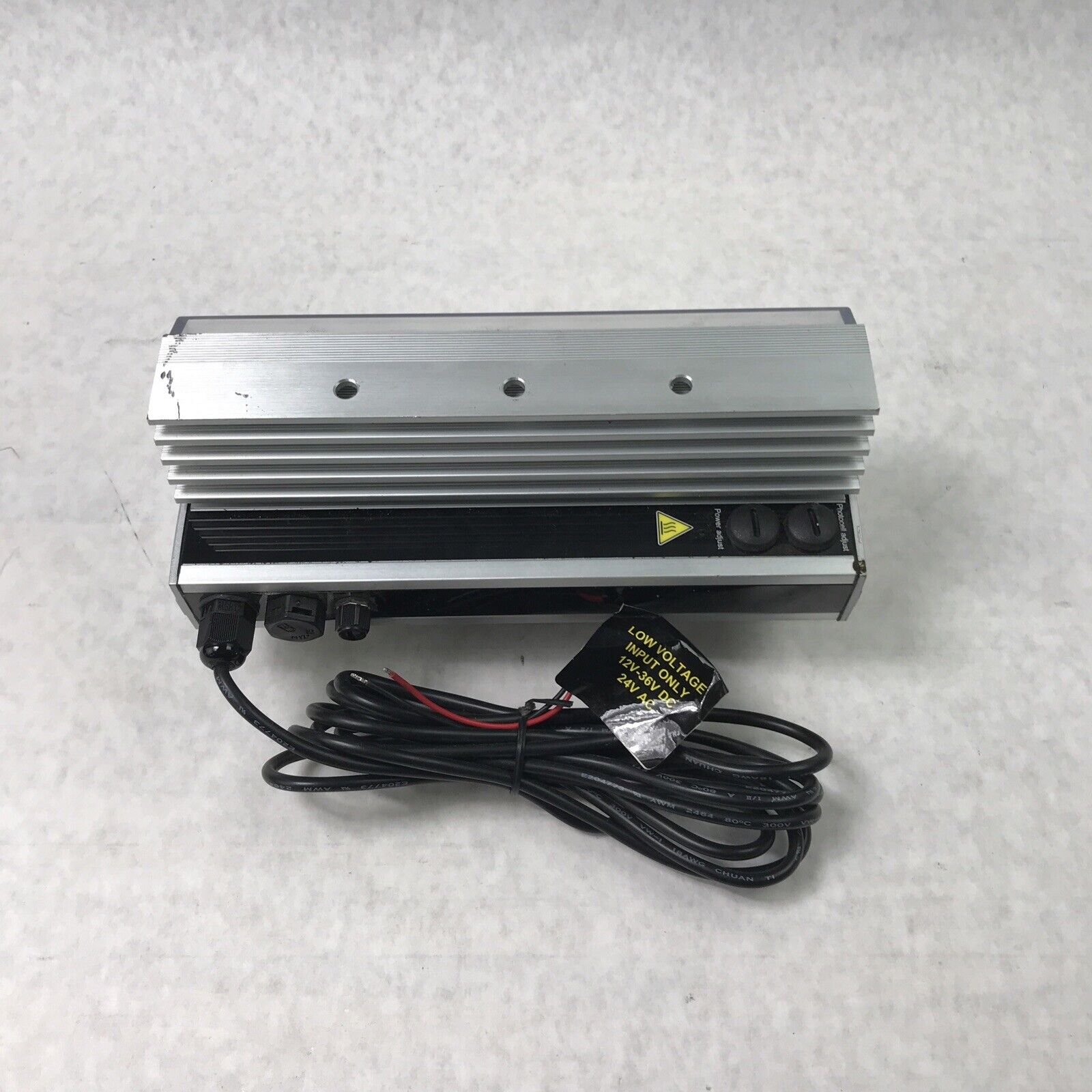 Iluminar WL643-30-24 Long Range White Light LED