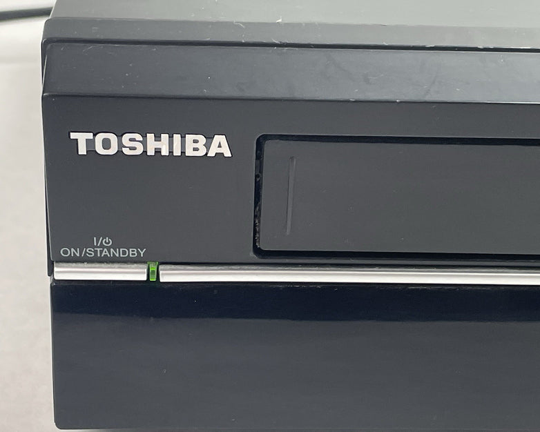 Toshiba DR570KU DVD Recorder HDMI 1080P No Remote For Parts Not Working