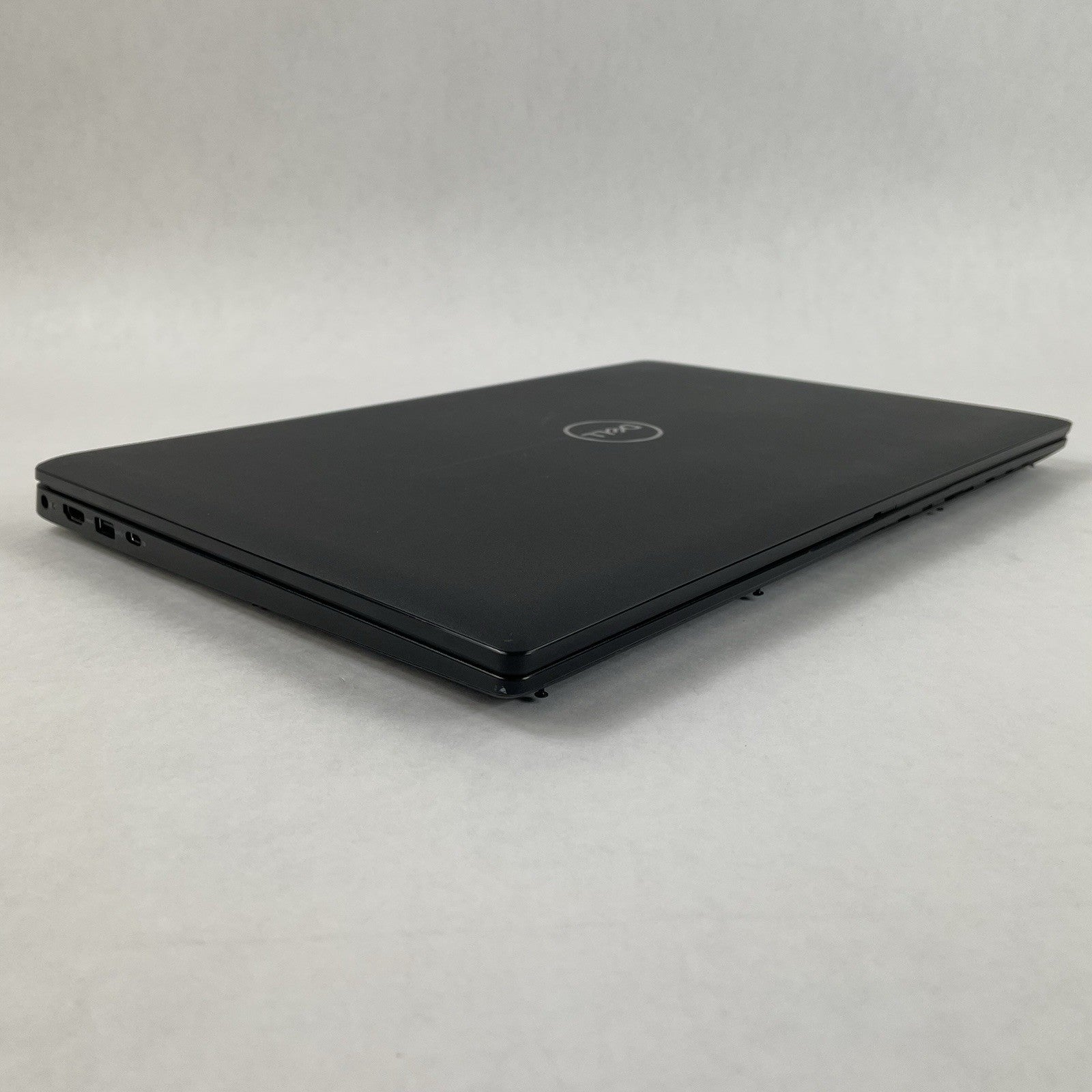 Dell Latitude 3520 15.6" i5-1145G7 2.60 GHz 8 GB RAM No SSD/OS/AC11