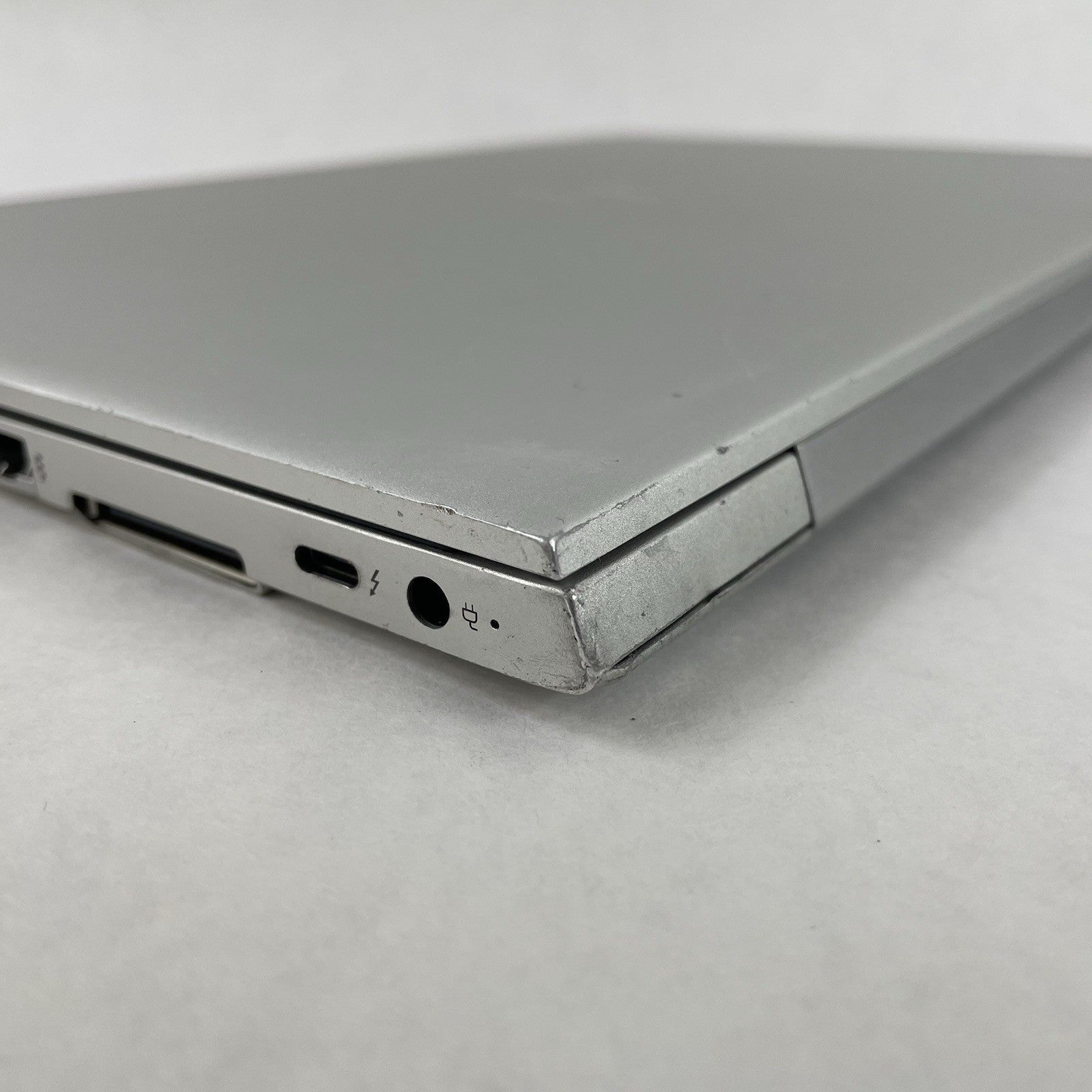 HP EliteBook 850 G6 15.6" i7-8665U 1.90 GHz 8 GB RAM No SSD/OS/AC - Corner11