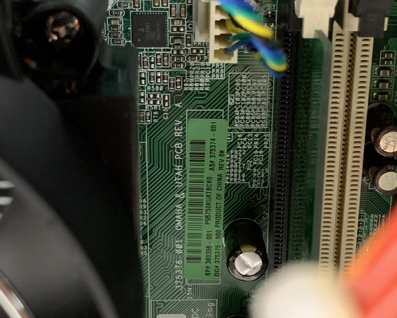 HP Compaq DC7600 MT Desktop Intel Pentium 4 3.20 GHz 512 MB Ram No OS No HDD