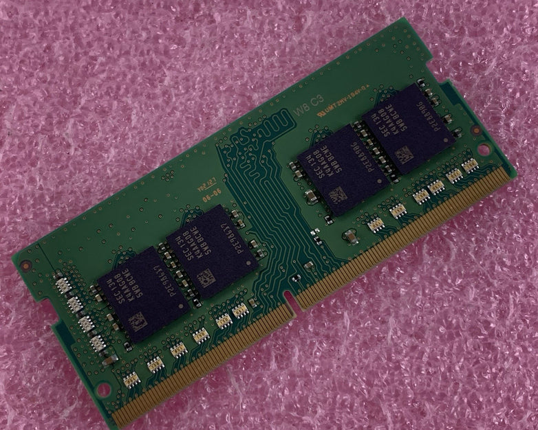 Samsung M471A2G43BB2-CWE 16 GB 1Rx8 PC4-3200AA Laptop Memory Ram