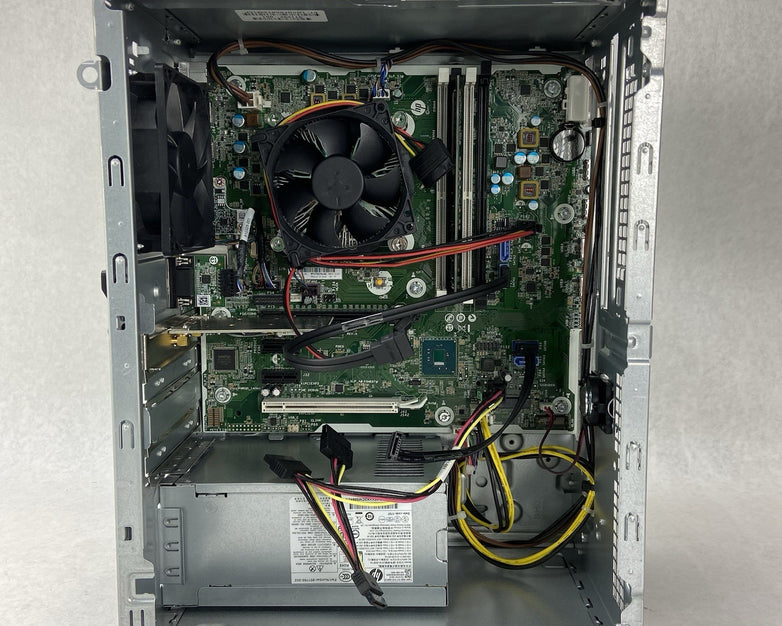 HP ProDesk 600 G3 MT Intel Core i5-7500 3.4GHz 8GB RAM No HDD No OS