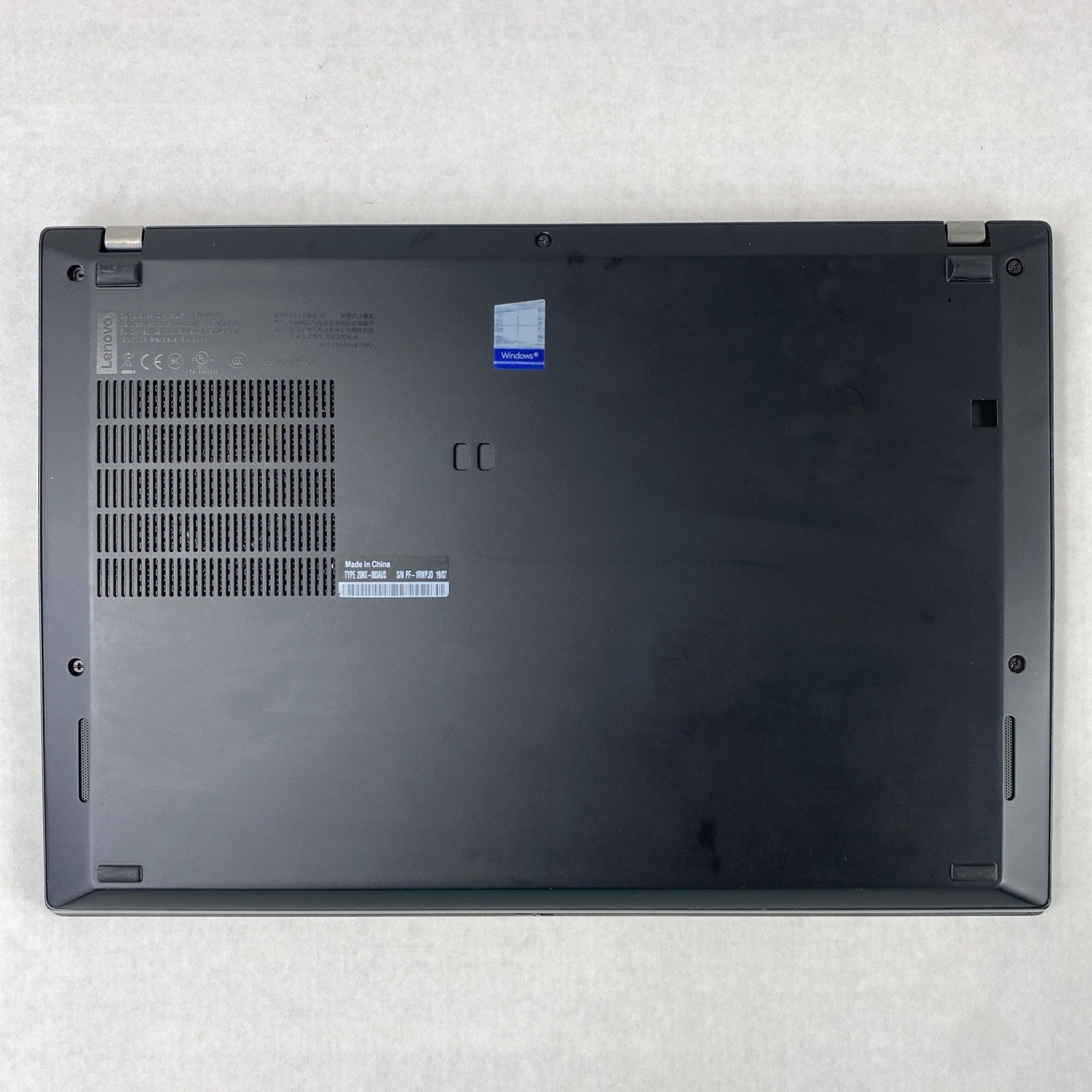 Lenovo ThinkPad T490s Core i5-8365U 1.60 GHz 8GB RAM 14" No Battery No HDD No OS