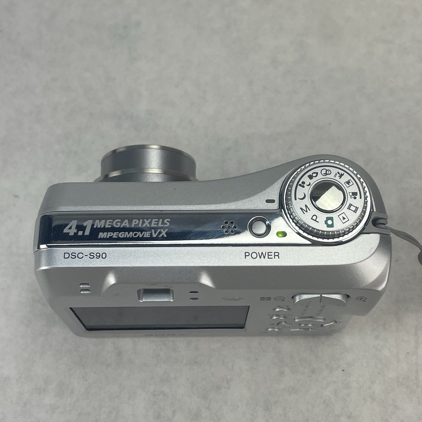 Sony Cyber-shot DSC-S90 Compact Digital Camera Tested5