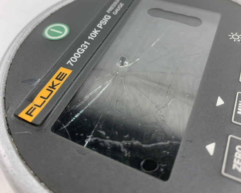 Fluke 700G31 10K PSIG Pressure Gauge Calibrator Cracked Screen Untested