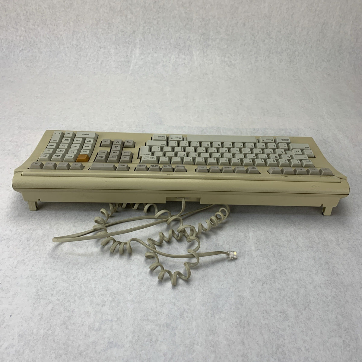 Digital LK402-AA A02 Word Processing and Mainframe Terminal Keyboard 30-32041-014