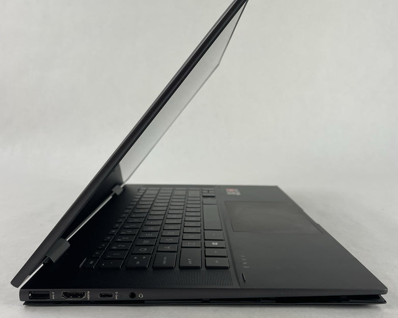 HP Envy x360 15.6" Ryzen 7 5700U 1.80 GHz 16 GB RAM No SSD/OS/AC - Bottom Panel