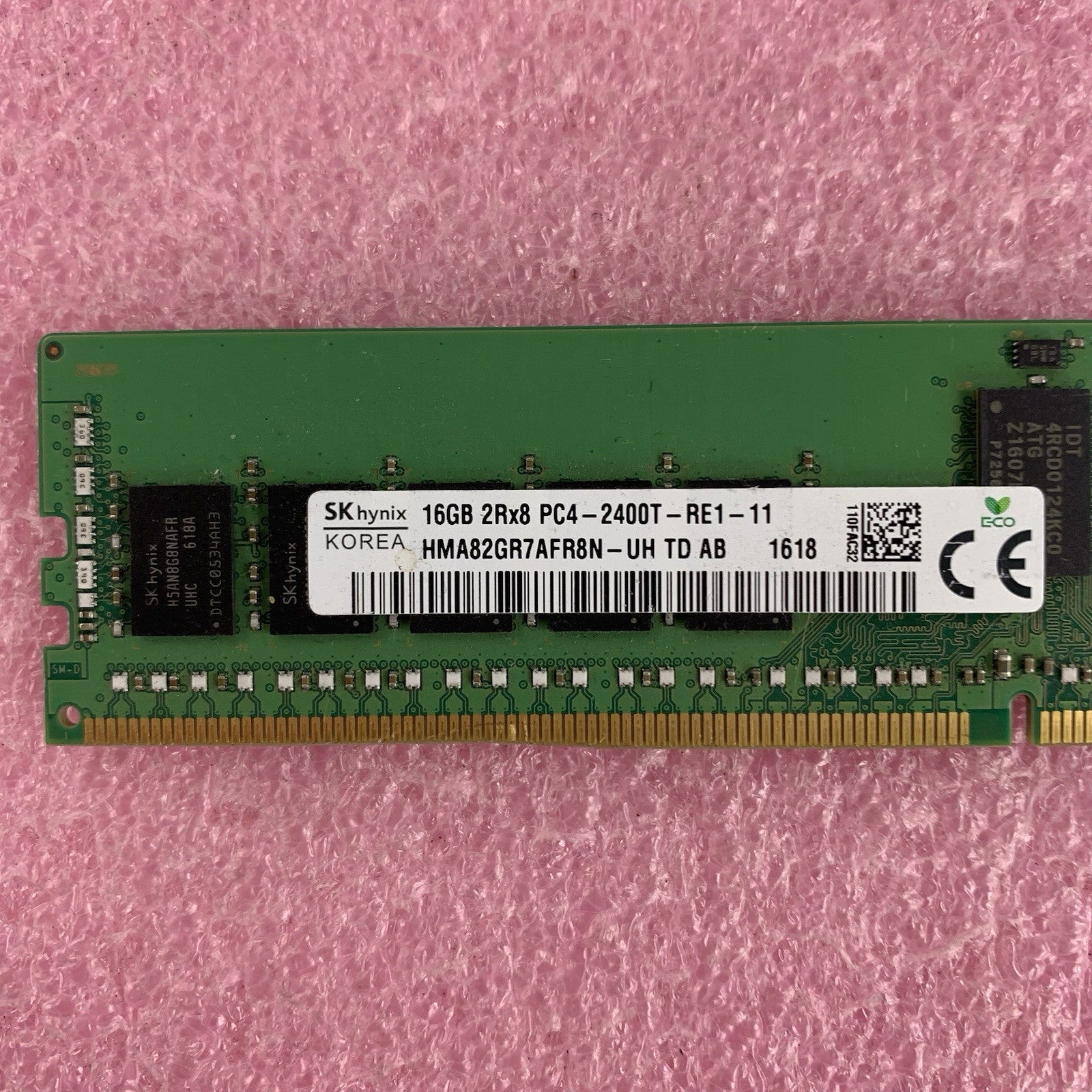 SK Hynix HMA82GR7AFR8N-UH 16 GB 2RX8 DDR4 PC4 2400T PC4-19200 Server Memory Ram2