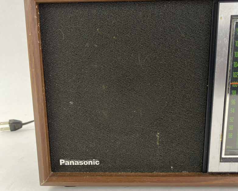 Panasonic RE-6286 FM-AM Radio AC 120V 6W 60 Hz - Tested No Antenna