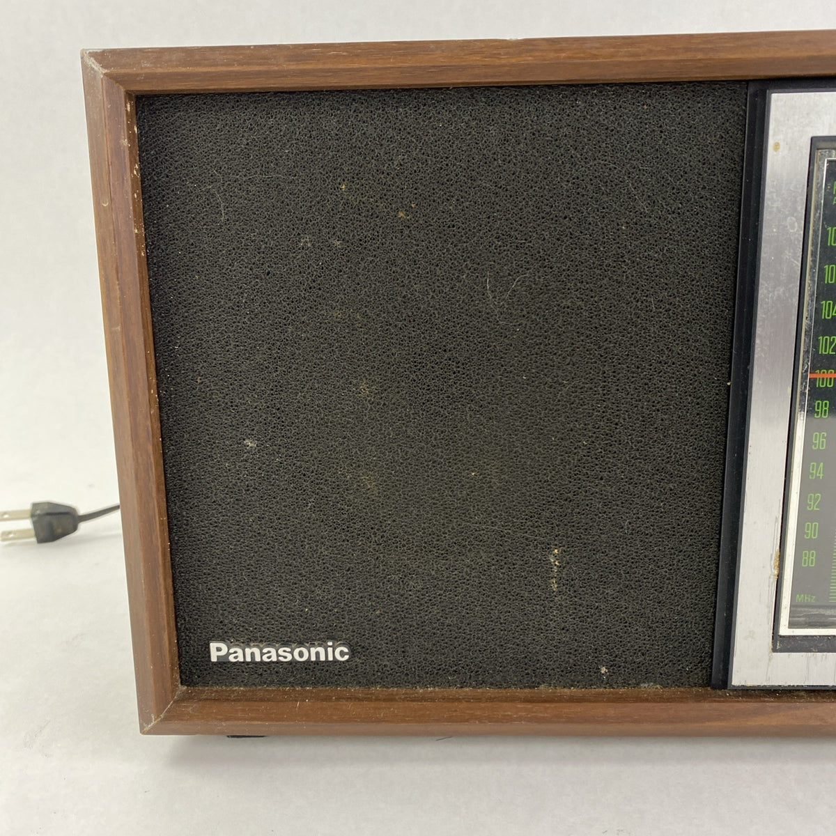 Panasonic RE-6286 FM-AM Radio AC 120V 6W 60 Hz - Tested No Antenna2