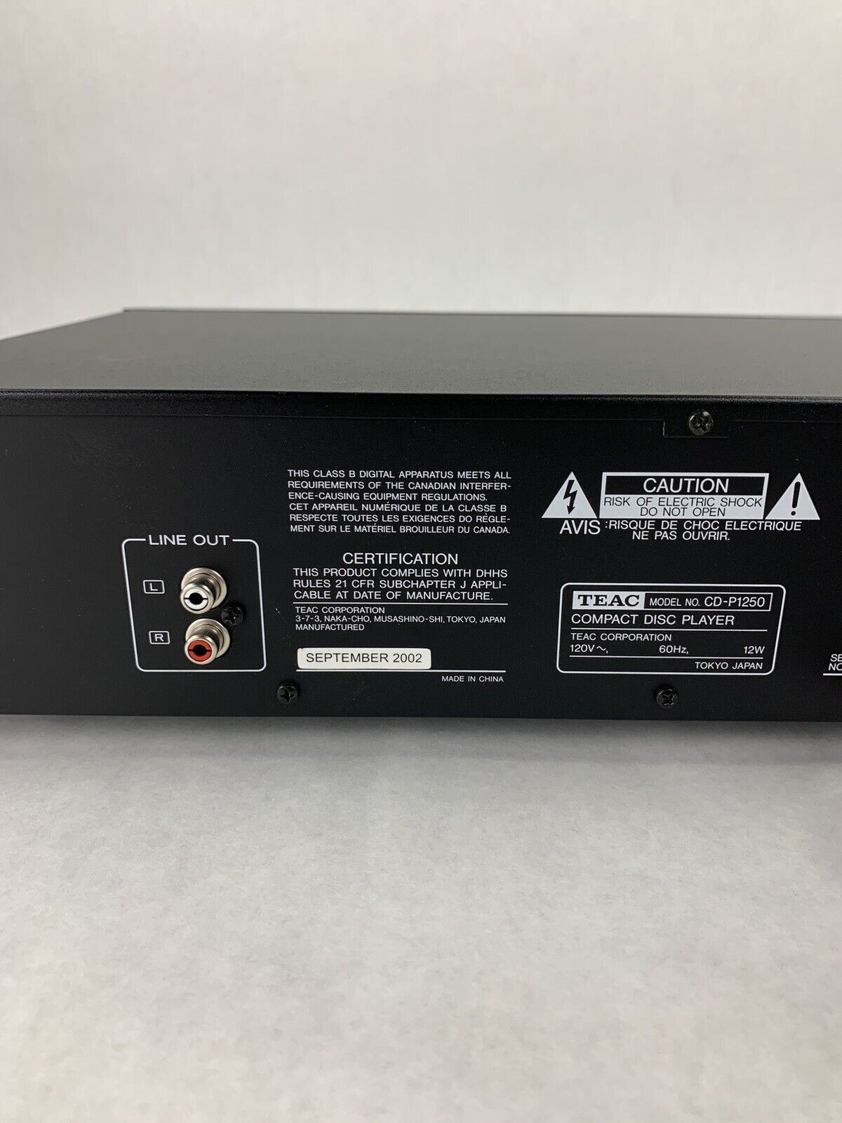 Teac CD-P1250 CD Player Tested has Bad CD Tray For Parts and Repair