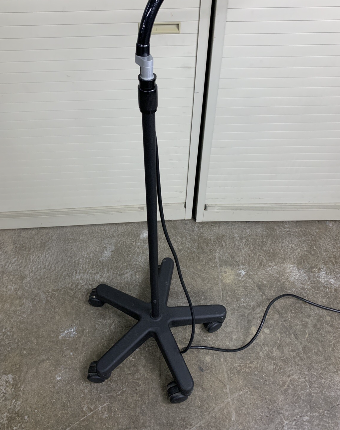 Ritter 1228-3 157 Flexible Examination Light Lamp Professional Rolling Stand