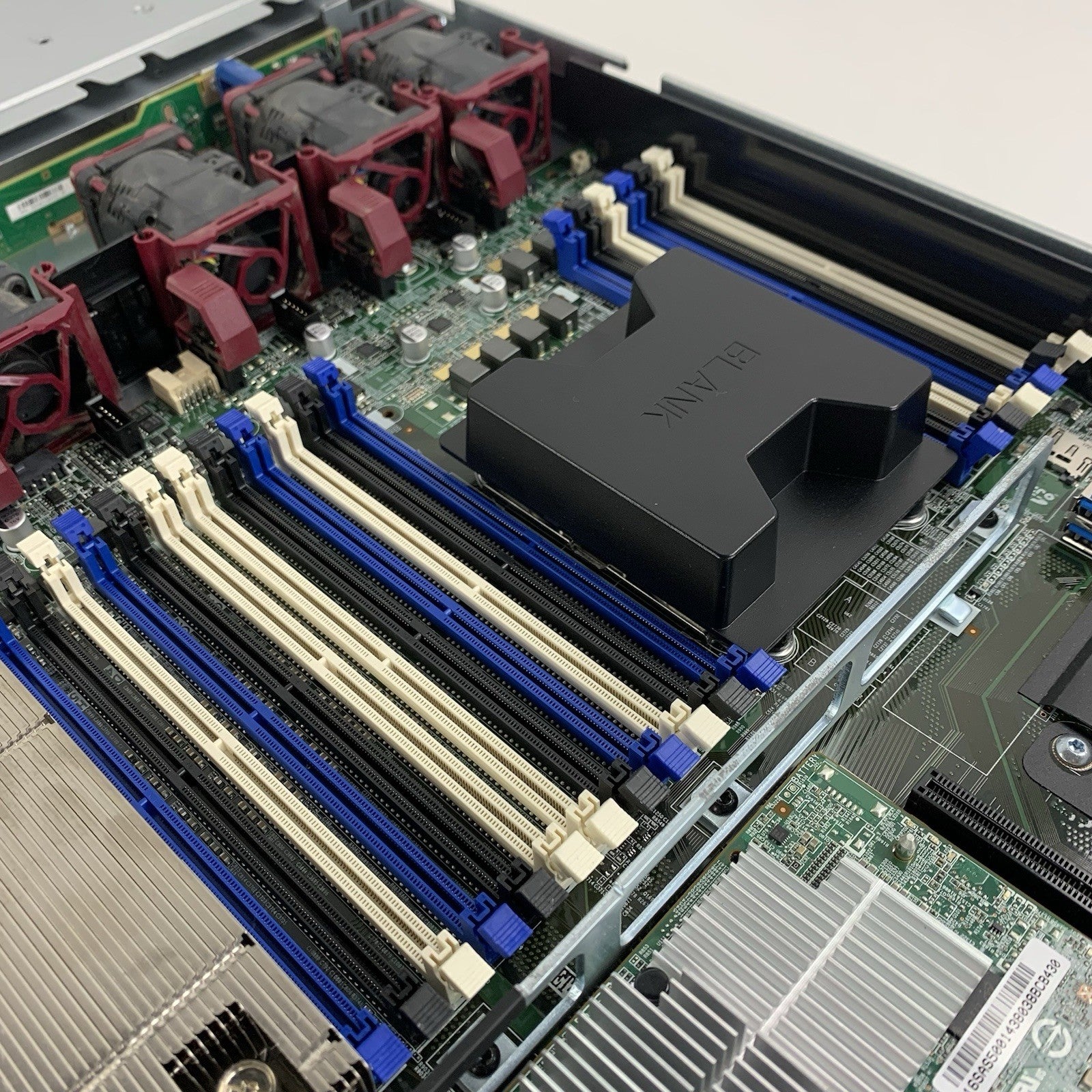 HP ProLiant DL360 Gen9 Server Intel Xeon E5-2620V4 2.1 GHz P440ar No OS No HDD13