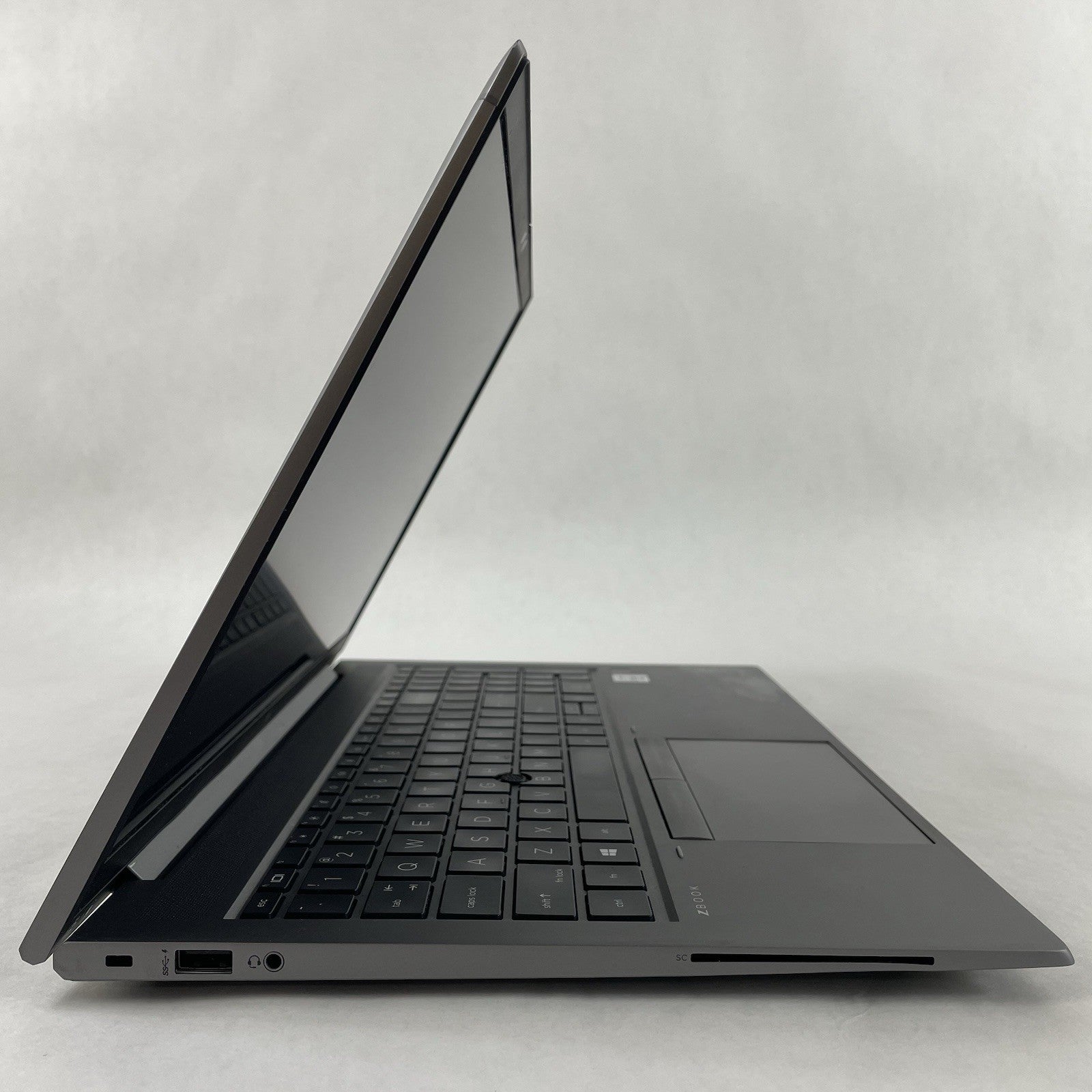 HP ZBook Firefly 15 G7 15.6" i7-10610U 1.80 GHz 8 GB RAM No SSD/OS/AC3