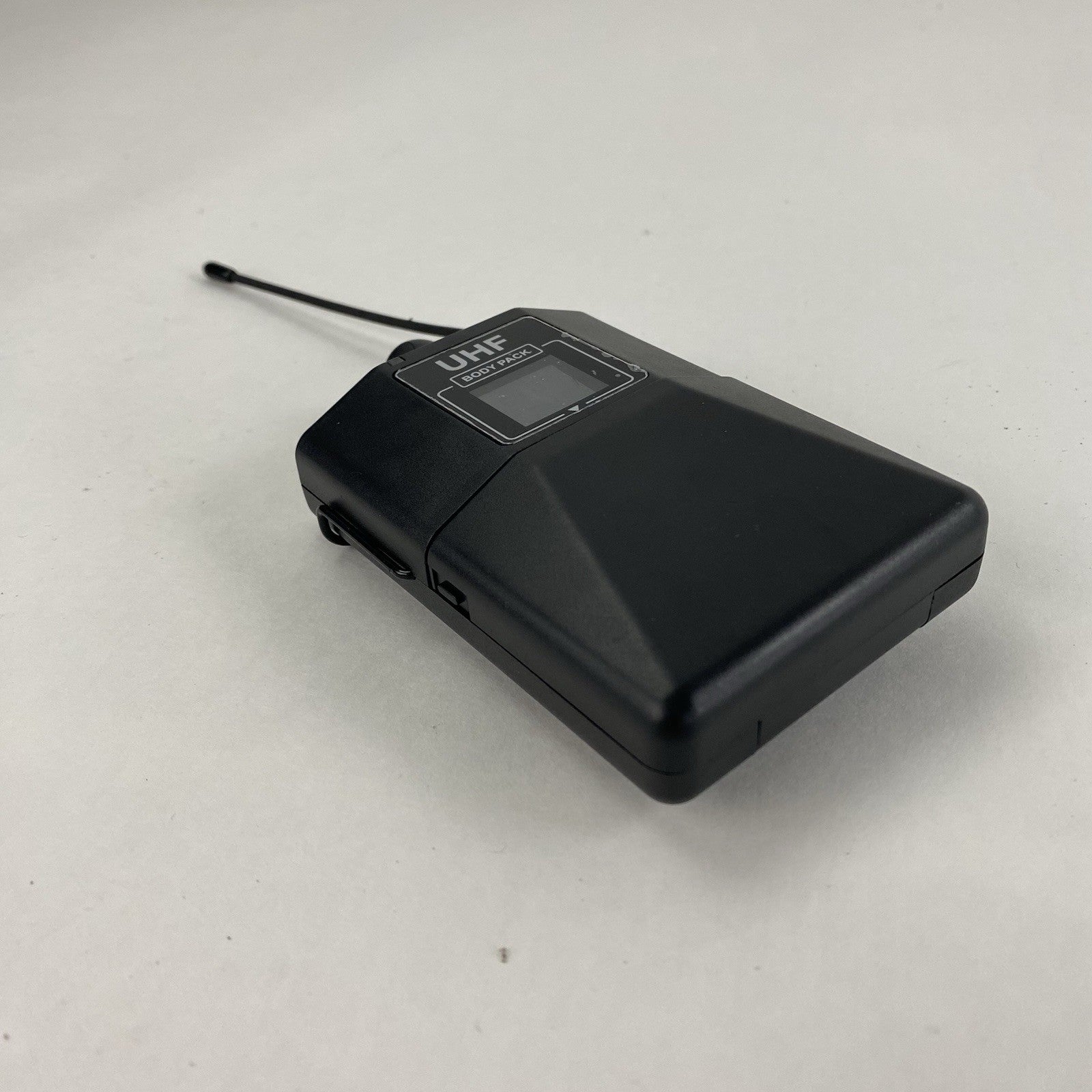 UHF Body Pack Wireless Microphone No Batteries No Microphone Lot of 22