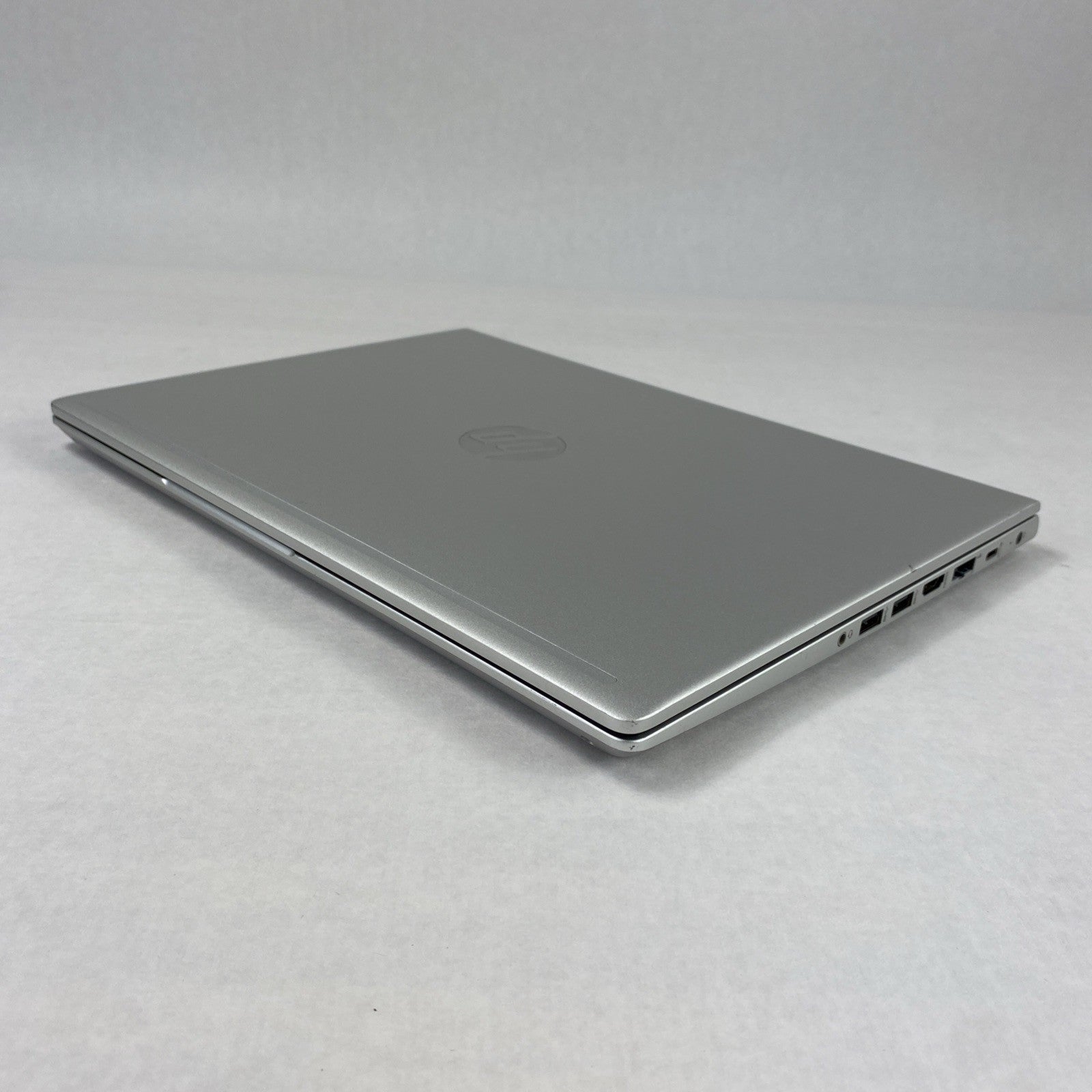 HP ProBook 440 G6 14" Touch Core i5-8265U 1.60 GHz 8 GB RAM No HDD No OS