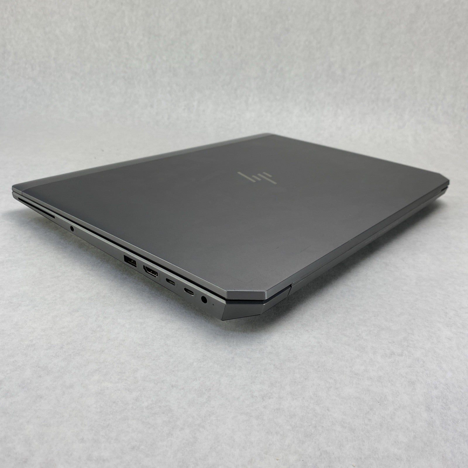 HP ZBook 15 G6 Intel Core i7-9750H 2.60 GHz 16 GB RAM 15.6" No HDD No OS