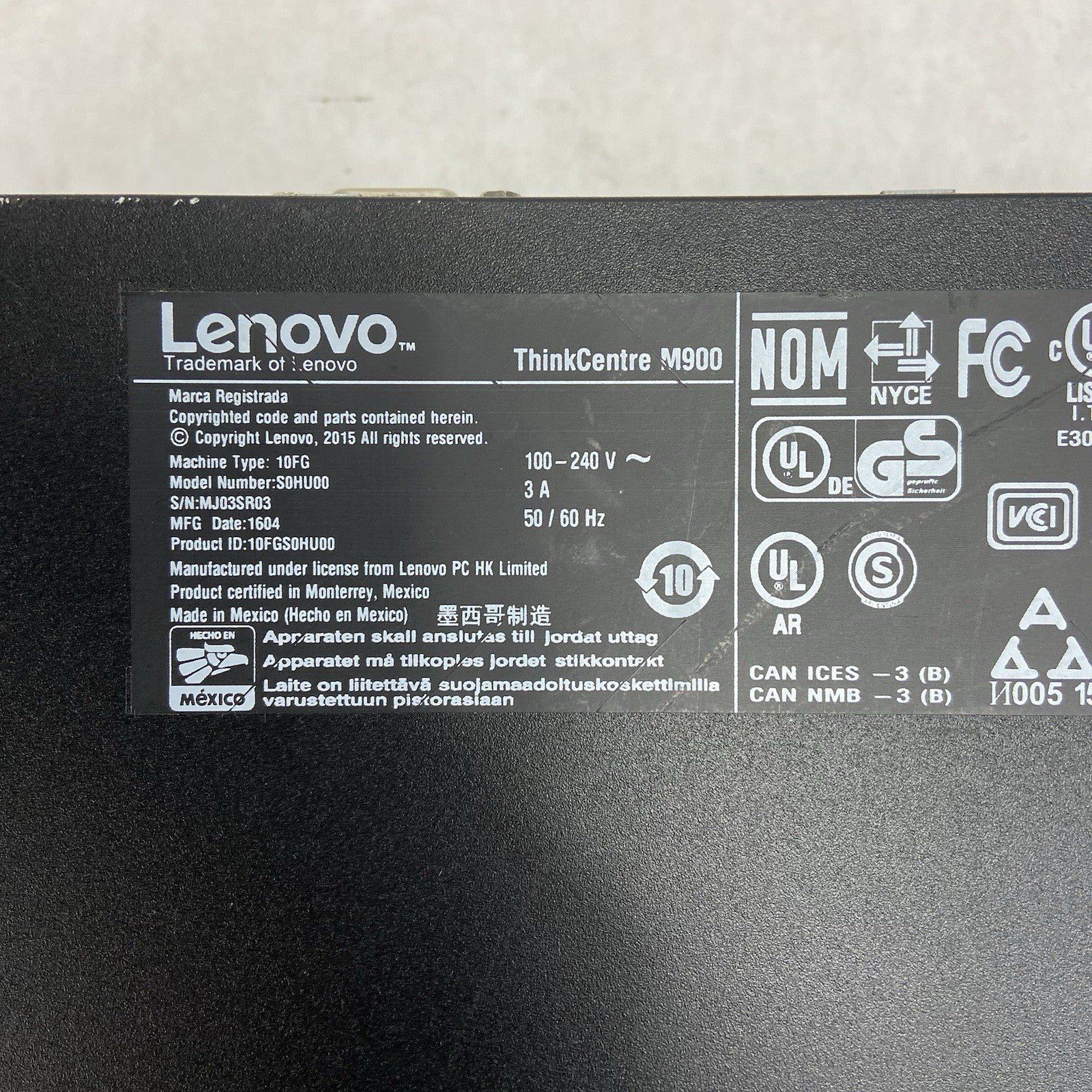Lenovo ThinkCentre M900 SFF Intel Core i5-6500 3.2GHz 8GB RAM No HDD No OS5
