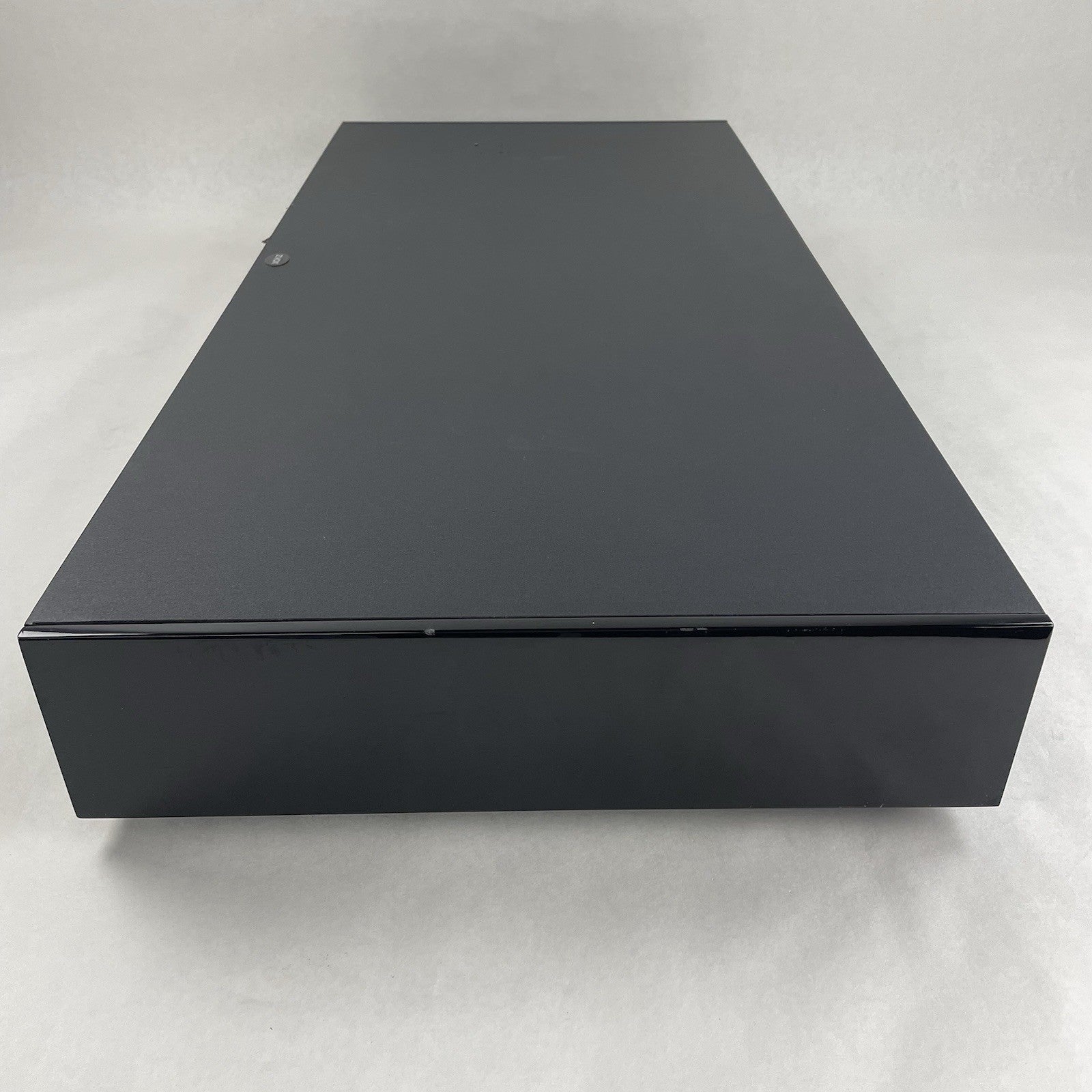 ZVOX 580 Sound Bar Sound Base Cabinet Box Subwoofer Sound System TV Platform Blk