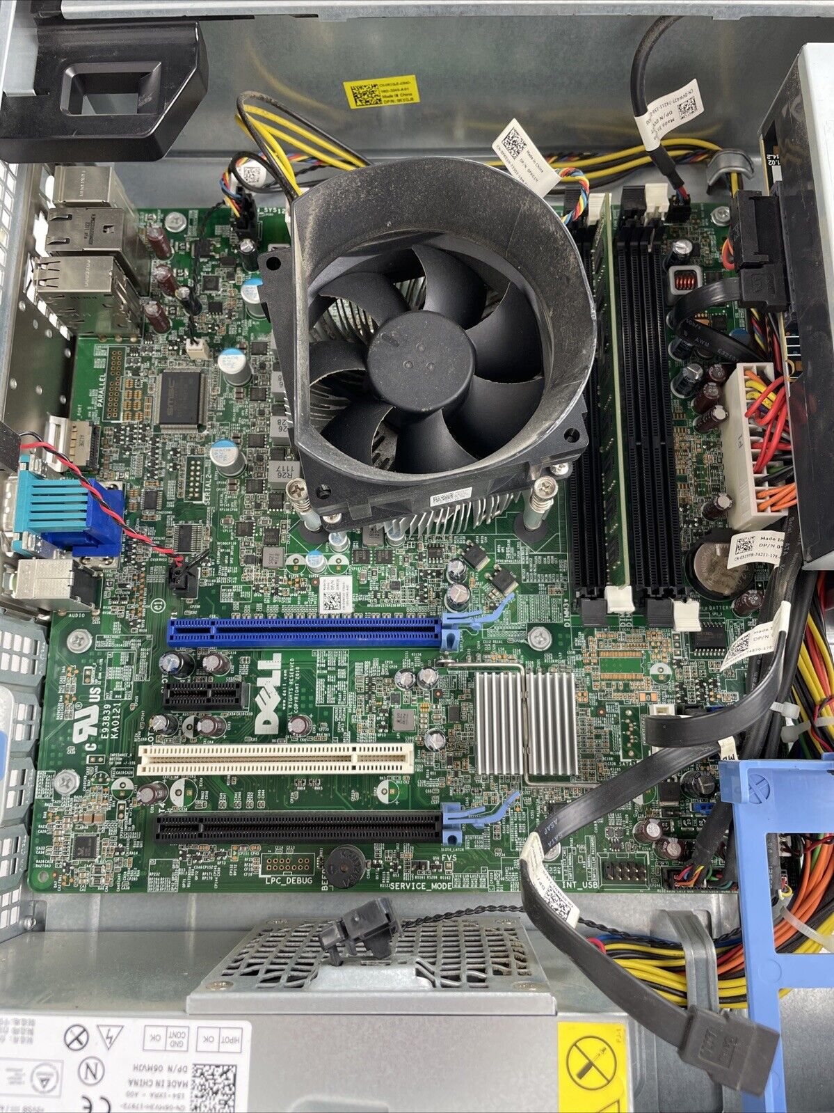 Dell Optiplex 990 DT Intel Core i3-2120 3.3GHz 4GB RAM No HDD No OS