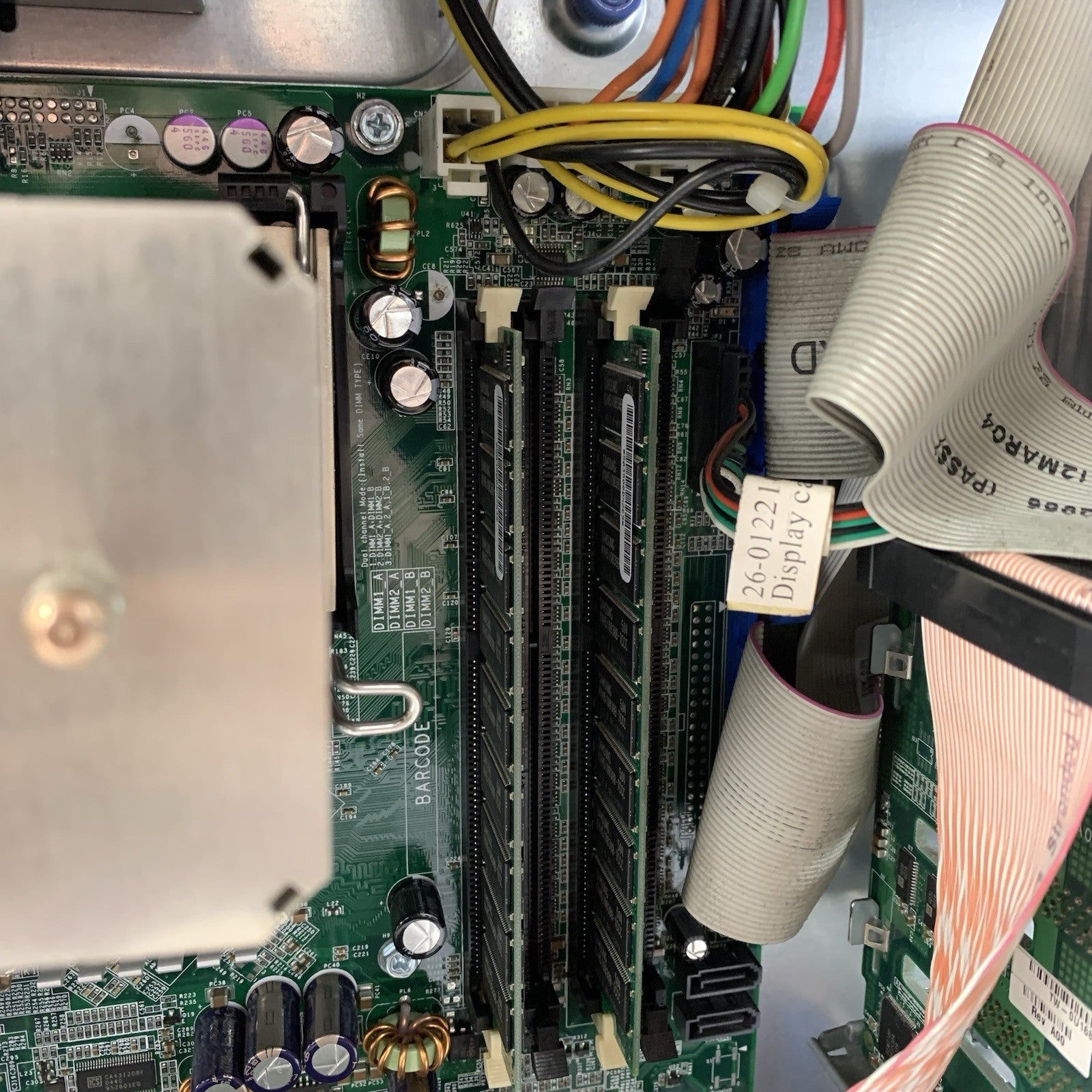 Dell PowerEdge 700 Tower Server 1x Pentium 4 2.8 GHz 2 GB Ram No OS No HDD19