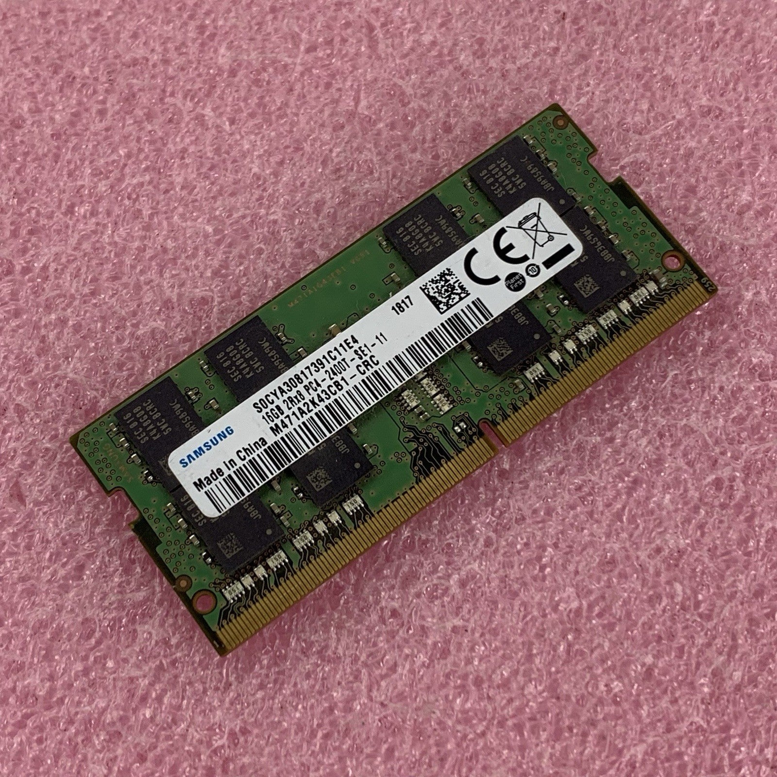 Samsung M471A2K43CB1-CRC 16 GB SO-DIMM 2Rx8 DDR4 PC4-2400T  Laptop Memory Ram0