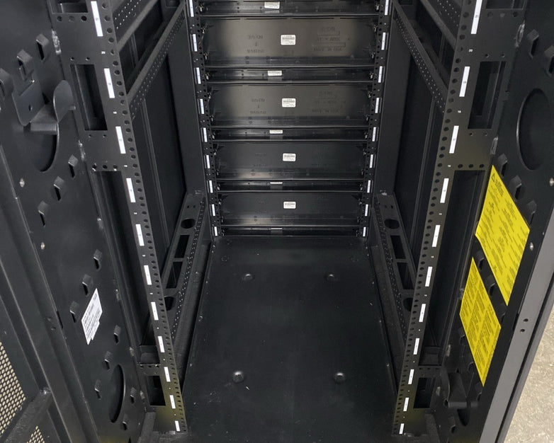 IBM 45D3122 36U Rack IT Network Server Cabinet