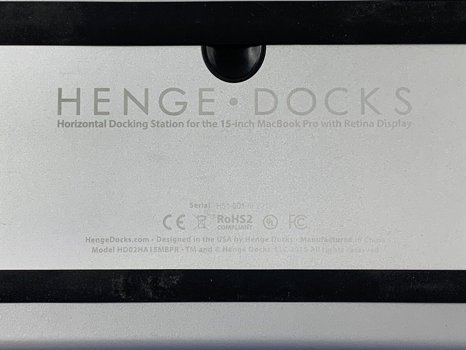 Henge Docks Horizontal Docking Station for 15" MacBook Pro Retina HD02HA15MBPR
