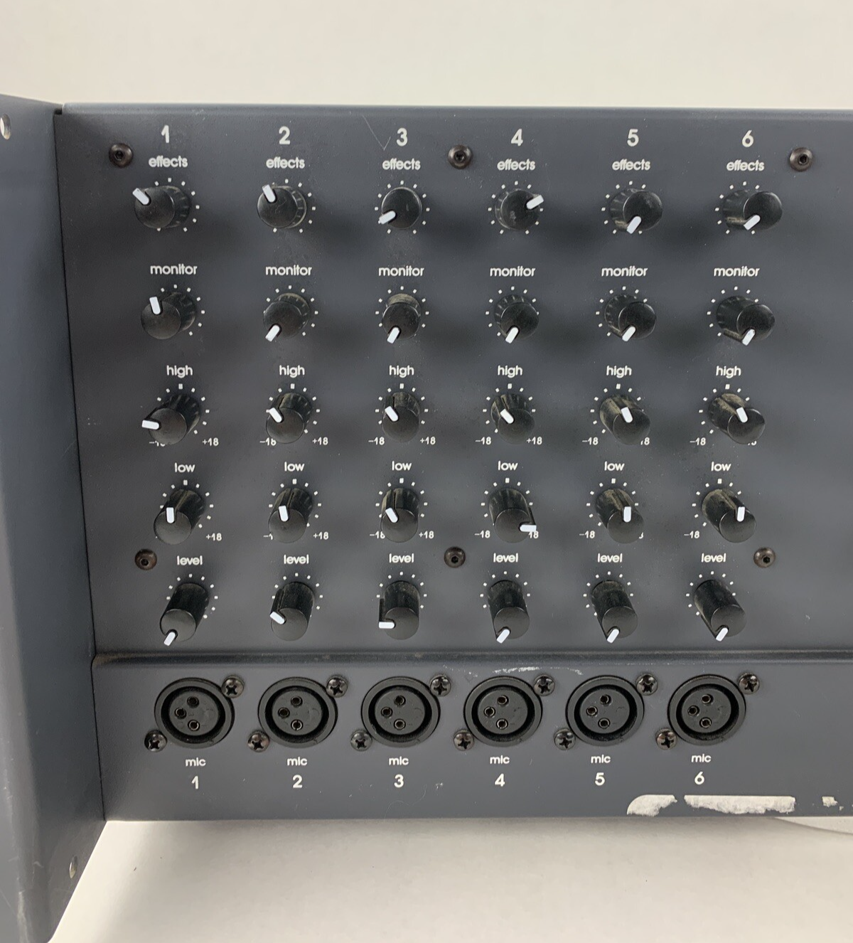 Biamp Advantage 7/250 Biamp Powered Mixer Level Controls Scratch Parts Or Repair